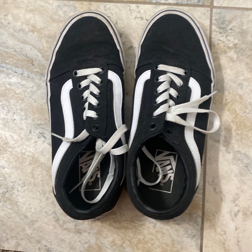 Black and white low top vans- womens size 7.5
